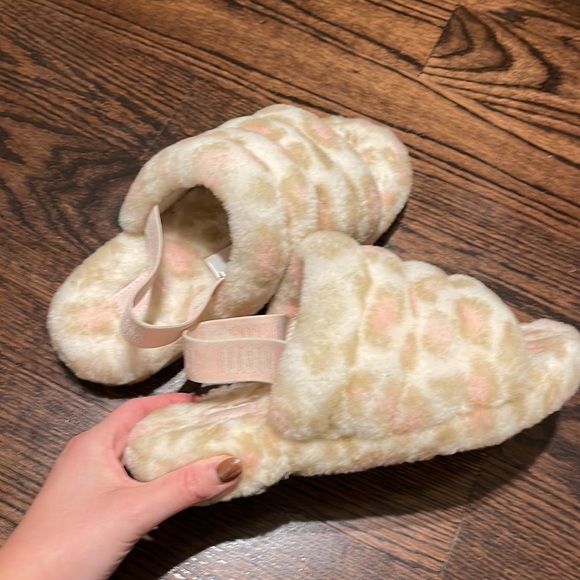 Ugg fluff yeah in white and pink leopard - Picture 4 of 6